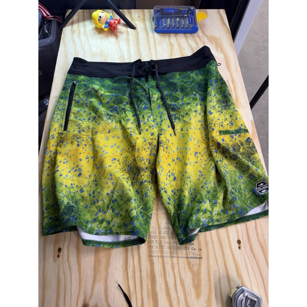 Pelagic Hydro Lite Board Shorts Mens 36 Mahi Dorado Fishing Green Yellow
